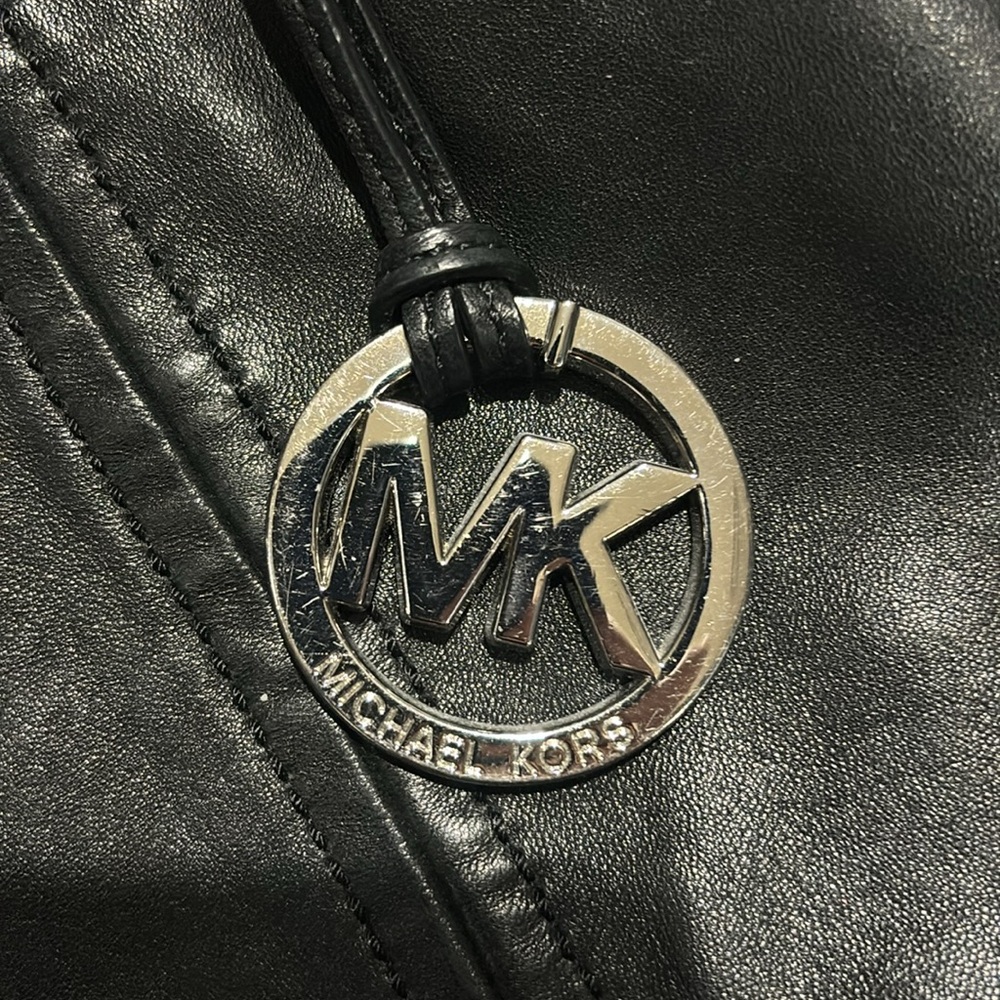 Michael Kors Purse - Picture 3 of 5